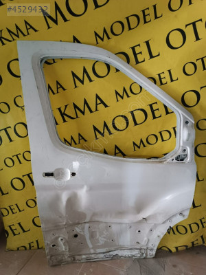 FORD TRANSİT SAĞ ÖN KAPI