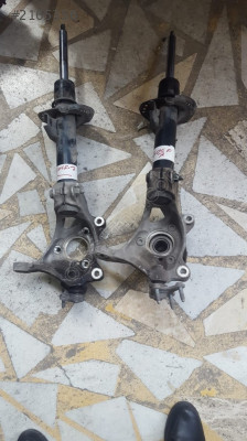 VOLKSWAGEN GOLF 7 ÇIKMA SOL ÖN TAŞIYICI 5Q0407257A ORJİNAL