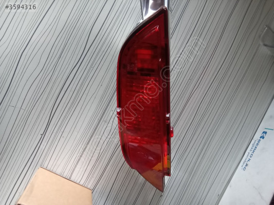 FORD Fiesta Sol Arka Tampon Lambası 08-431-4003L-B