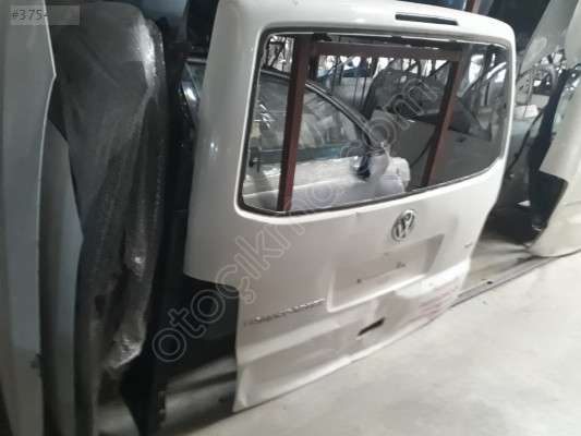 VW Transporter T6 Modeli İçin Çıkma Bagaj Kapağı