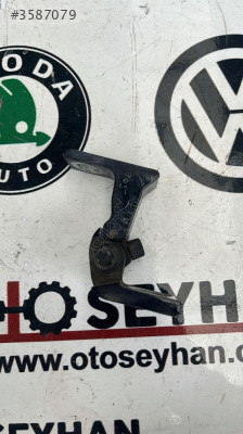 5H0833401 vw Passat b8.5 b8 sol ön kapı alt menteşesi menteşe