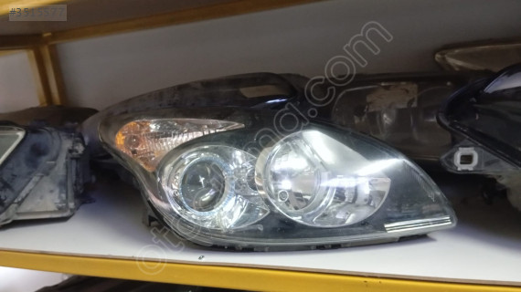 HYUNDAİ İ30 ORJİNAL ÇIKMA SAĞ FAR