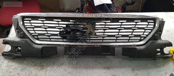 Peugeot 301 ön panjur makyajlı kasa