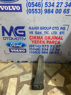 VOLVO XC90 GAZ PEDALI ORJİNAL ÇIKMA (2)