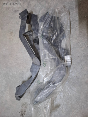 Megan 2 far alt çıta sol orjinal sıfır 8200412348