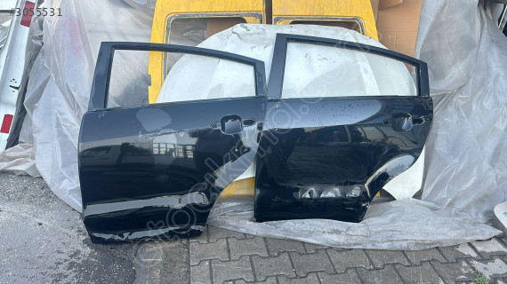 Kia rio sedan sol arka kapı