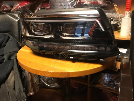 2016-2019 VOLKSWAGEN TİGUAN XENON LED SAĞ FAR ORJİNAL ÇIKMA