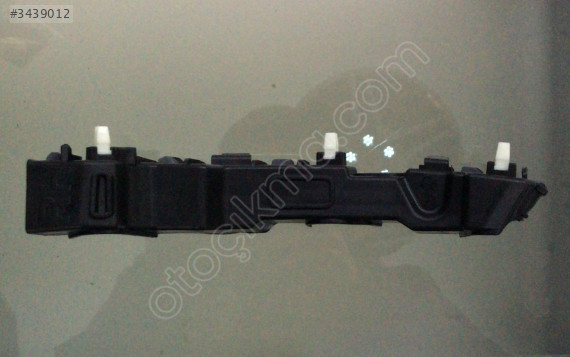 Kia Stonic (20-22) Ön Tampon Braketi (Sağ)