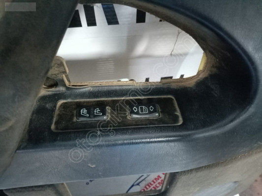 MERCEDES W140 SOL ARKA CAM DÜĞMESİ