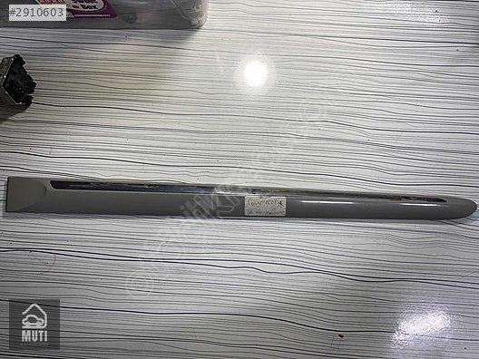 Kia Cerato 2004-2008 877232F300 için arka sol kapı çıtası krom