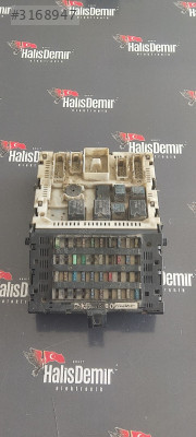 7703297784J RENAULT MEGANE I UCH SİGORTA KUTUSU S103600401