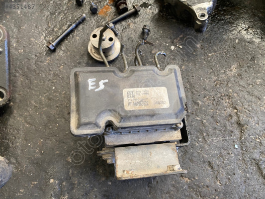 MİTSUBİSHİ CANTER FUSO ÇIKMA ABS BEYNİ