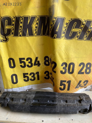 Audi Q7 ön tampon dolgu köpüğü 4L0807550