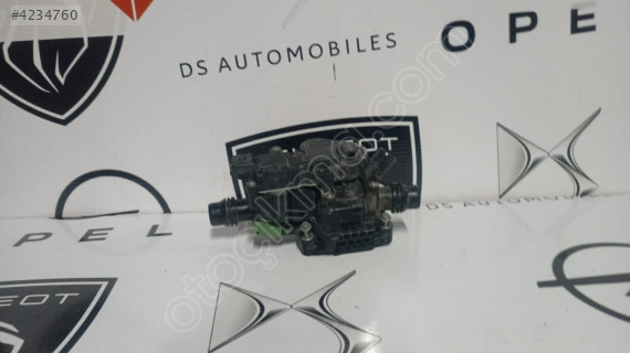 PEUGEOT 3008 CROSLLAND TERMOSTAT 9850364680