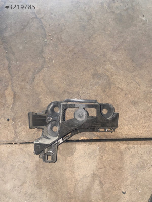 Citroen C5 X7 Sol Arka Tampon Braketi