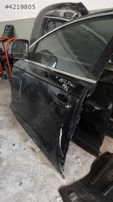 AUDİ Q7 2007 MODEL SOL ÖN KAPI ORİJİNAL ÇIKMA
