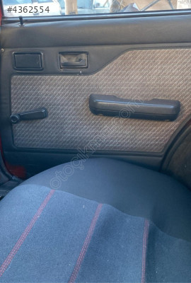 opel kadett sağ arka kapı döşemesi