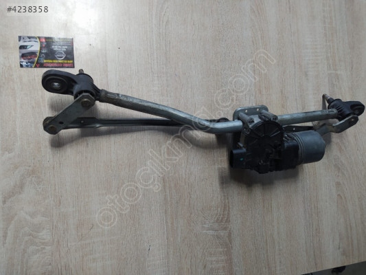 Ford Focus 2. Ön Cam Silecek Motoru 2005-2008