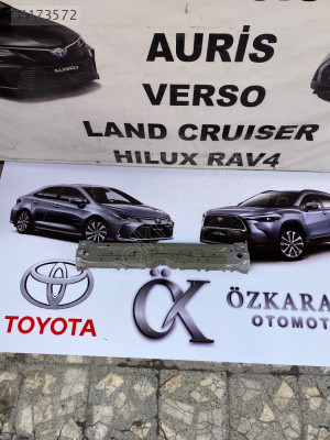 2019-2025 TOYOTA COROLLA ÖN PANEL ÜST SACI
