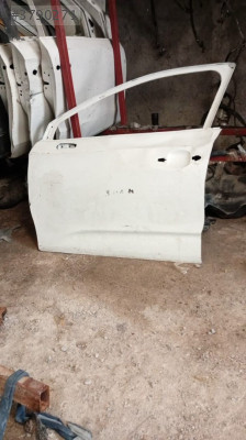 Citroen C4 sol ön kapı