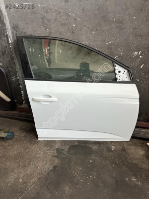 MEGANE 4 SAĞ ÖN KAPI ÇIKMA ORJİNAL