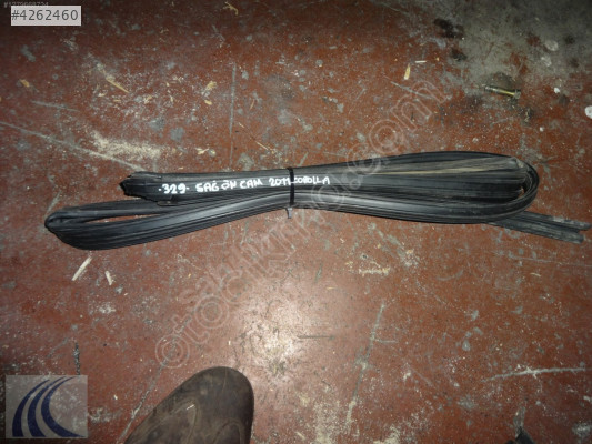 TOYOTA COROLLA 2012 ÇIKMA SAĞ ÖN CAM FİTİLİ