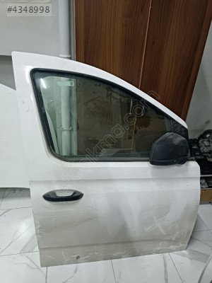 Caddy sağ ön kapı