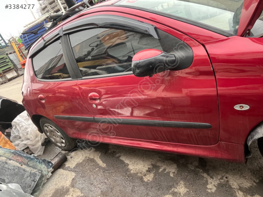 Peugeot 206 sağ ön kapı dolu çıkma orijinal