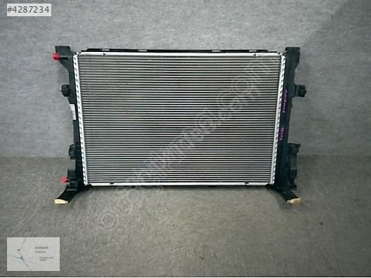 BMW 5 KASA G30 SU RADYATÖRÜ