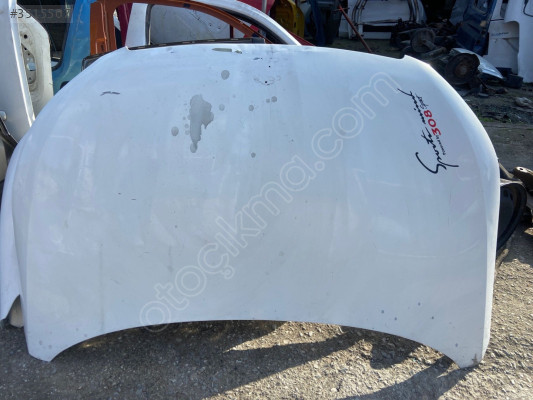 Peugeot 308 ön kaput çıkma