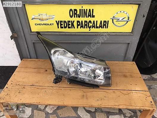 Chevrolet cruze sağ far ORJİNAL OTO OPEL ÇIKMA