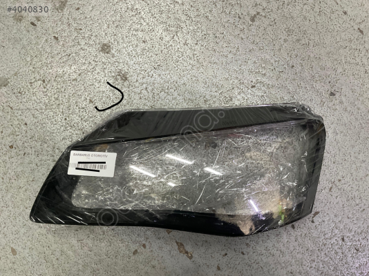 AUDİ A8 10-12 SOL FAR CAMI