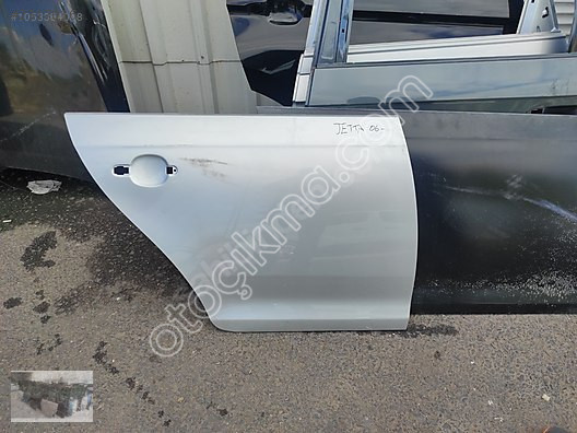 VOLKSWAGEN JETTA SAĞ ARKA KAPI SACI ORJİNAL ÇIKMA