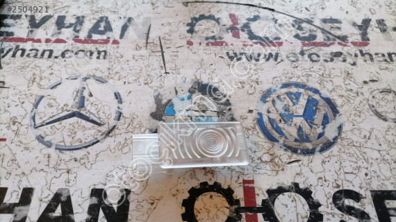 13503059 opel astra j bagaj lambası