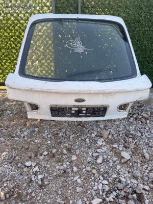 Ford escort bagaj kapağı