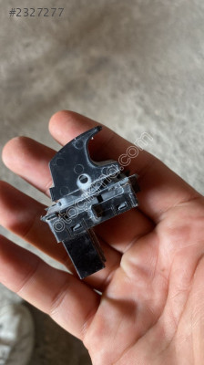 3G0959831 vw passat b8.5 bagaj kapağı açma düğmesi