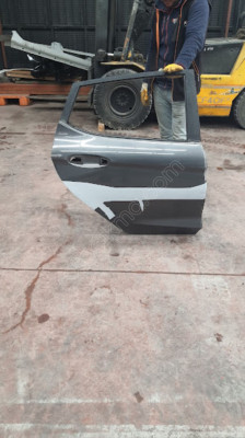 FORD FİESTA  SAĞ ARKA KAPI SEFALILAR OTO CIKMA