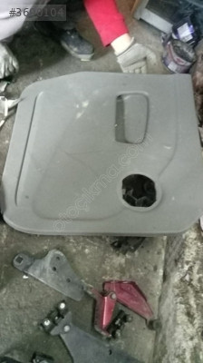 Kango 3 sol sürgülü kapı döşemesi yedek parça
