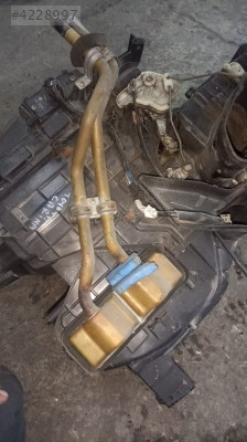 Toyota Carina kalorifer petegi