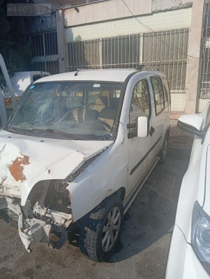 ÇIKMA FİAT DOBLO 1.4 BENZİNLİ KOMPLE MOTOR