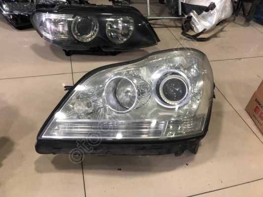 MERCEDES GL X164 SOL XENON FAR 1648260391