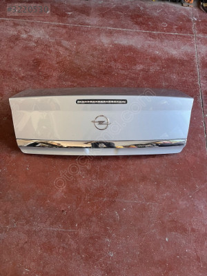 Opel astra çıkma sol kapı