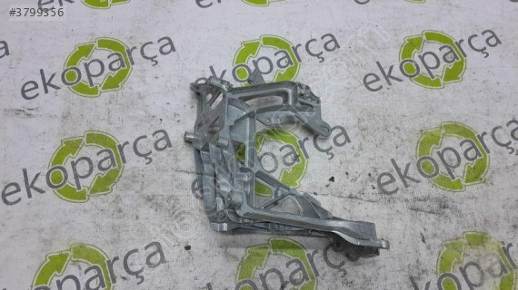 MERCEDES C SERİSİ 2015 2019 W205 SAĞ ÖN FAR BRAKETİ A2056225300