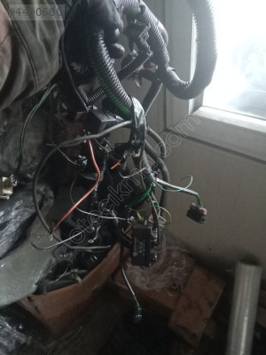 Peugeot partner 1.9 dizel düz motor elektrik tesisatı