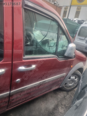 FORD CONNET ÇIKMA ORJİNAL SAĞ ÖN KAPI
