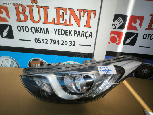 Hyundai İ30 sol ön far orijinal çıkma