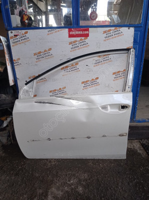Toyota Corolla Çıkma Sol Ön Kapı Boş 2013-2017
