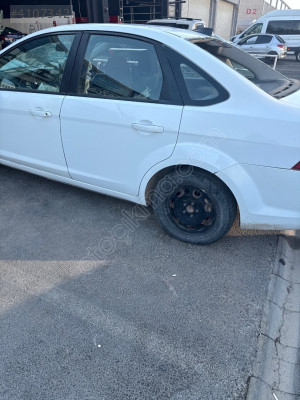 Focus 2.5 sol arka kapı hatasız dolu