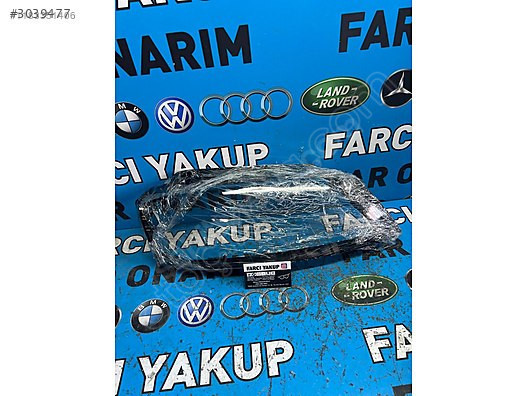 AUDİ A3 2008 2013 SAĞ ÖN FAR CAMI