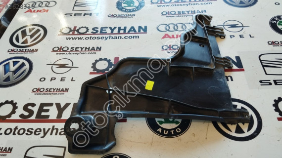 2Q0825102A T-cross arka sağ alt koruma plastiği